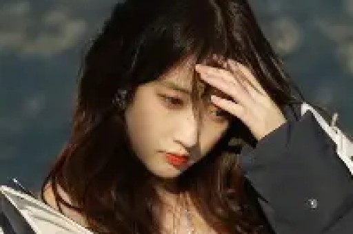 断更五个月！知名网红董赤赤发声患严重抑郁还遭导演恶意引导